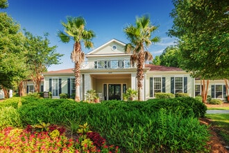 Belle Hall in Mount Pleasant, SC - Foto de edificio - Building Photo