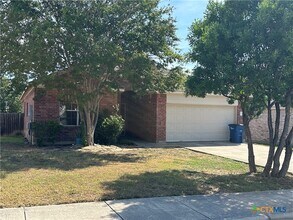 2119 Belvedere Ct in New Braunfels, TX - Building Photo - Building Photo