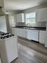 2211 S Sergeant Ave in Joplin, MO - Building Photo - Building Photo
