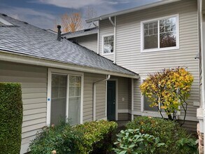 22426 43rd Ave S in Kent, WA - Building Photo - Building Photo