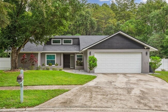 4401 Summer Oak Dr in Tampa, FL - Building Photo - Building Photo