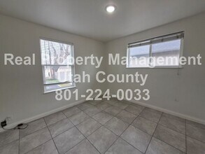 30 S 100 W in Spanish Fork, UT - Building Photo - Building Photo
