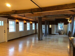 13 Tavern Wy in Durham, NH - Building Photo - Building Photo