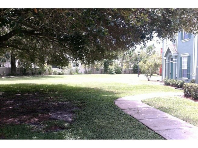 10422 White Lake Ct in Tampa, FL - Foto de edificio - Building Photo