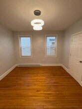 162 Lexington St, Unit 2 in Boston, MA - Building Photo - Building Photo