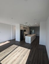 193 Uptown Cir in Oakland, CA - Building Photo - Building Photo