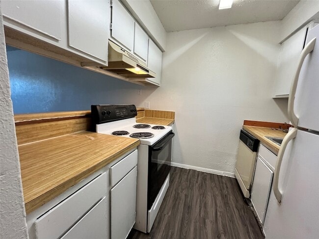 410 Bryan St, Unit 5 in Denton, TX - Building Photo - Building Photo