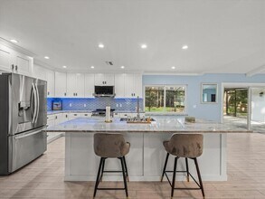 11815 W Waterway Dr in Homosassa, FL - Building Photo - Building Photo