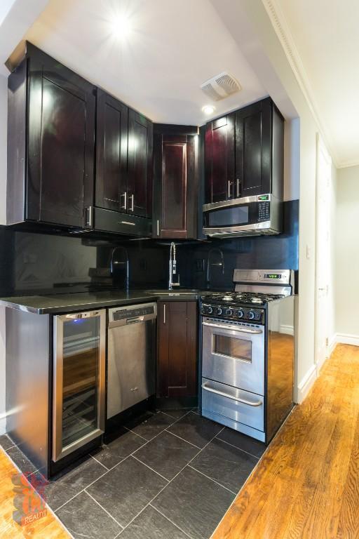property at 250 Mott St