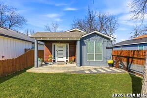 227 E Baylor St in San Antonio, TX - Building Photo - Building Photo