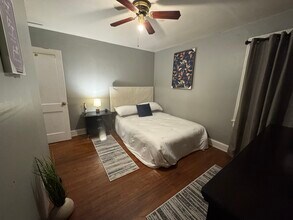 308 Sycamore St in Greenville, NC - Building Photo - Building Photo