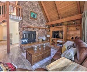 property at 2689 Beaver Dam Ln