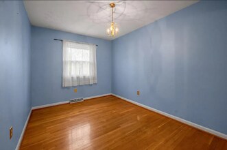 1184 Devonport Cir in Lexington, KY - Foto de edificio - Building Photo