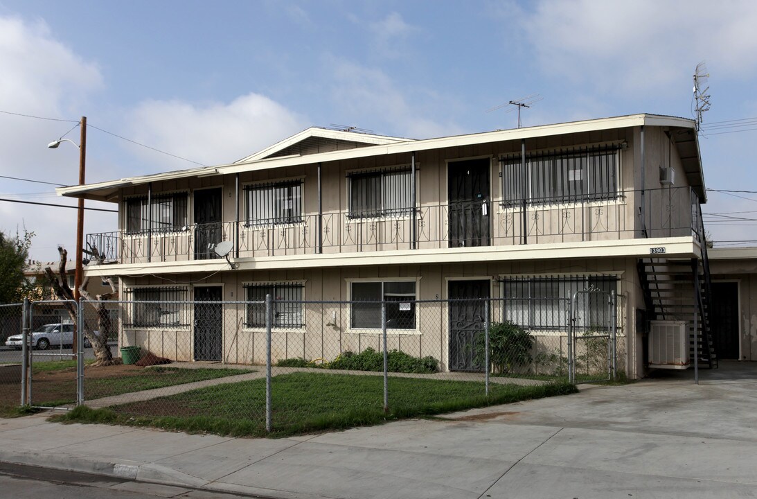 13903 Boeing Sq in Moreno Valley, CA - Foto de edificio