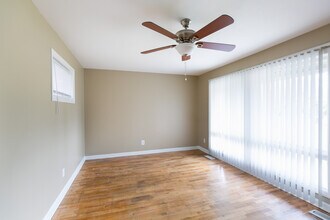 5438 S Sumac Cir in Fayetteville, NC - Building Photo - Building Photo