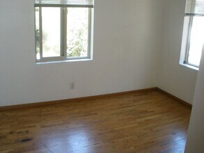 354 N 83rd St in Seattle, WA - Building Photo - Building Photo