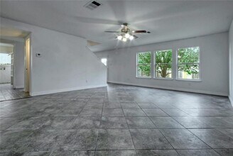 302 Sunny Brook Dr in Leander, TX - Building Photo - Building Photo
