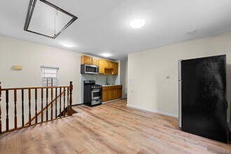 144-19 111th Ave in Queens, NY - Building Photo - Building Photo
