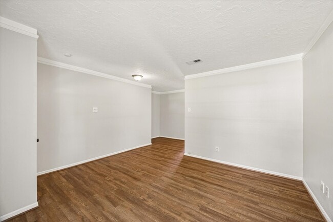 25114 Spring Ridge Dr