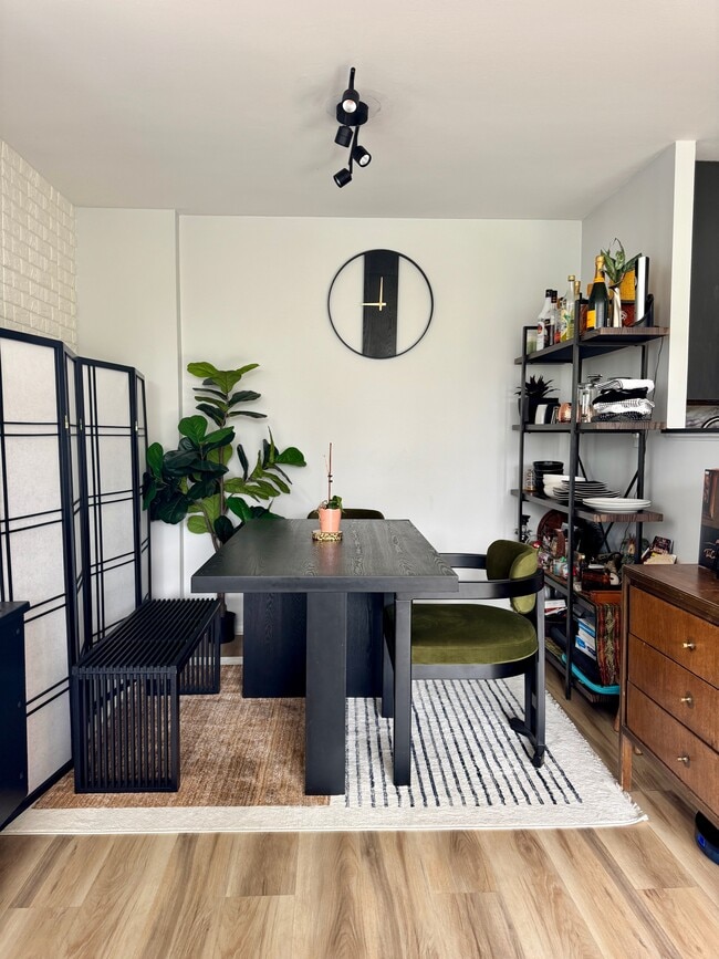 property at 1460 N Sandburg Ter