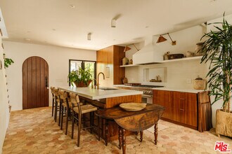 751 Ozone St in Santa Monica, CA - Building Photo - Building Photo