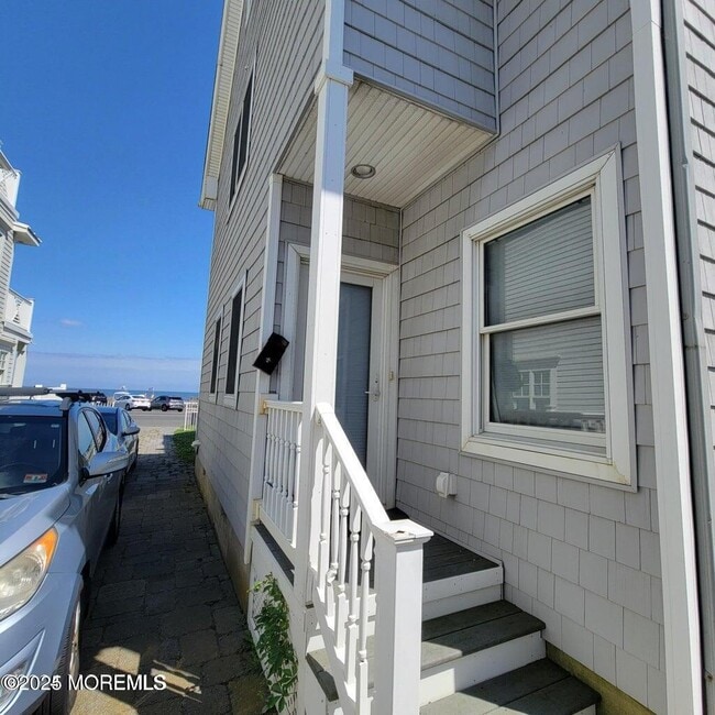 2002 Ocean Ave N in Belmar, NJ - Building Photo - Building Photo