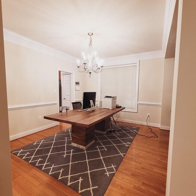 8563 Mazzello Pl in Springfield, VA - Building Photo - Building Photo