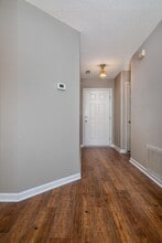 607 Woodberry Ct in Fletcher, NC - Building Photo - Building Photo