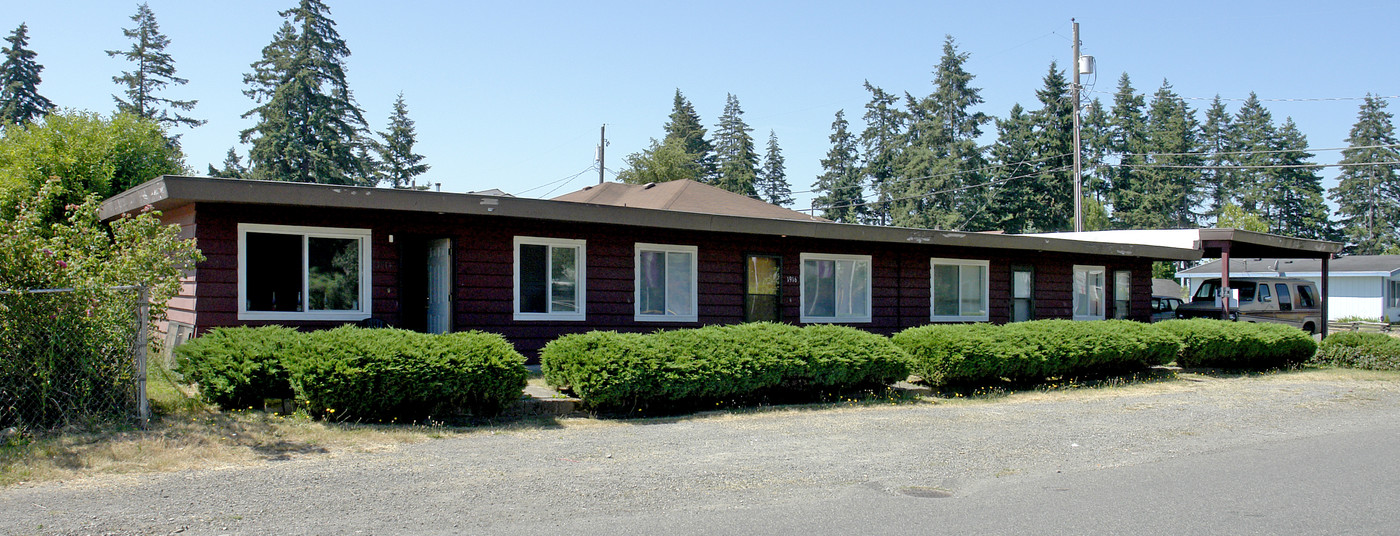 1914-1918 106th St S in Tacoma, WA - Building Photo