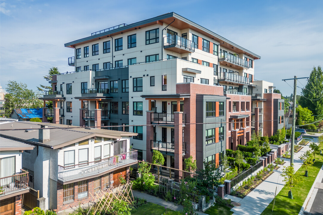 Garden Drive in Vancouver, BC - Building Photo