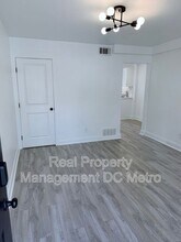 1447 Holbrook St NE in Washington, DC - Building Photo - Building Photo