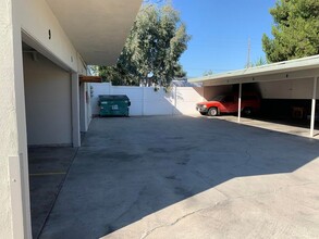 2161 253rd Pl. in Lomita, CA - Foto de edificio - Building Photo