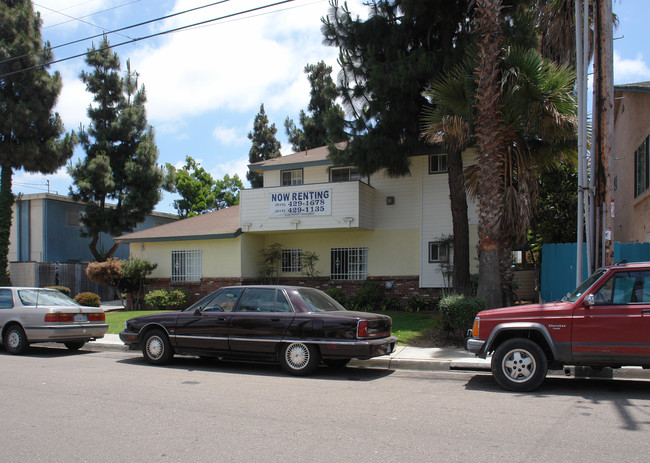 1407 Hemlock Ave in Imperial Beach, CA - Building Photo - Building Photo