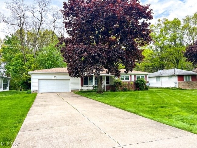 1971 Bryn Mawr Dr in Stow, OH - Building Photo - Building Photo