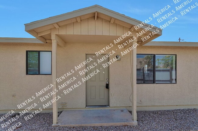 property at 1107 W Sonora St
