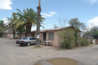 3250 N Stone Ave in Tucson, AZ - Foto de edificio - Building Photo