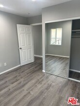 1551 W 55th St in Los Angeles, CA - Building Photo - Building Photo
