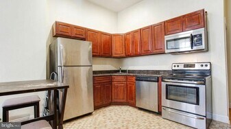 1920 N 18th St in Philadelphia, PA - Building Photo