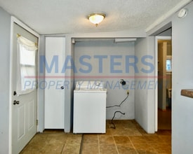 1333 Peck St in Toledo, OH - Building Photo - Building Photo