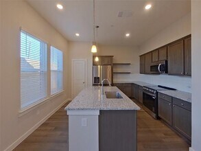 101 Oxford Ct in Saginaw, TX - Building Photo - Building Photo