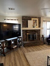 1545 Orchard St in Tulare, CA - Building Photo - Building Photo