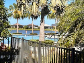 208 Corelli Dr in Nokomis, FL - Building Photo - Building Photo