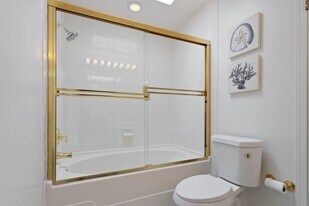 2573 Park Blvd in Palo Alto, CA - Building Photo