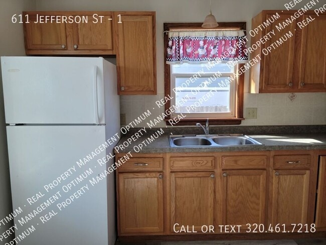 property at 611 Jefferson St