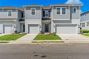 3238 Watts Ter in Davenport, FL - Building Photo