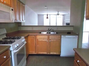 58 Stonington Cir in South Burlington, VT - Building Photo - Building Photo