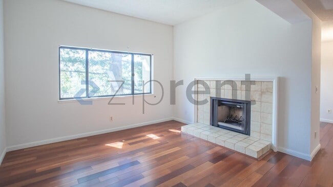 3715 Terstena Pl in Santa Clara, CA - Foto de edificio - Building Photo