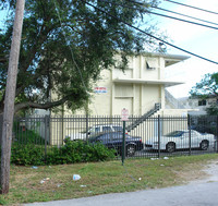 Terrace View Apartments in Miami, FL - Building Photo - Building Photo