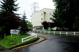 Eagle Ridge Apartments