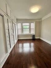 13 Bentley Ave in Jersey City, NJ - Building Photo - Building Photo